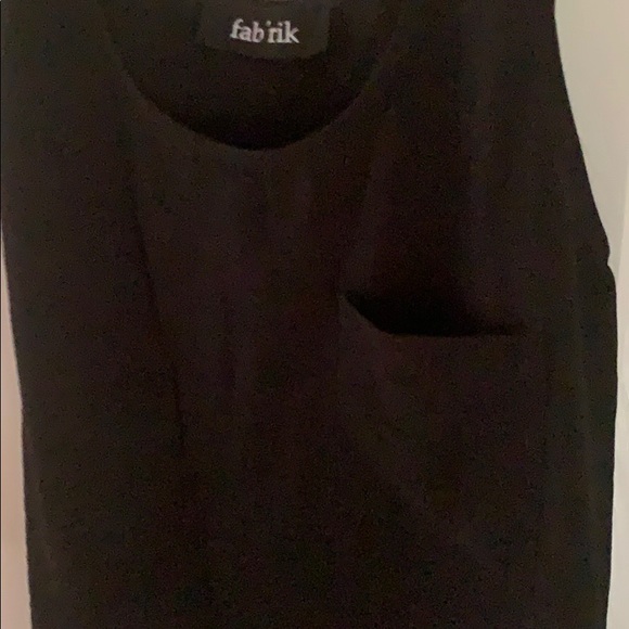 Fab’rik Fashion Tank with pocket - Picture 2 of 6